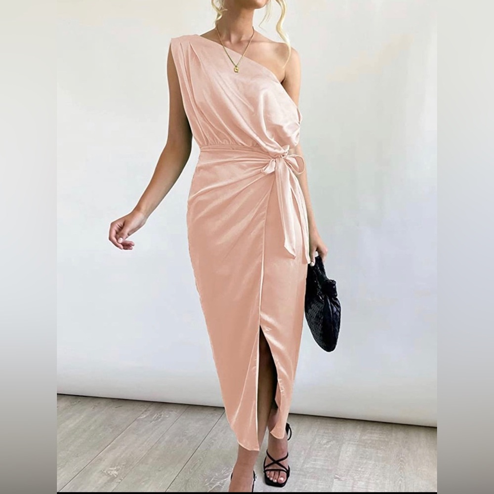 XL Off Shoulder Split Satin Dress, Pink *Brand New*